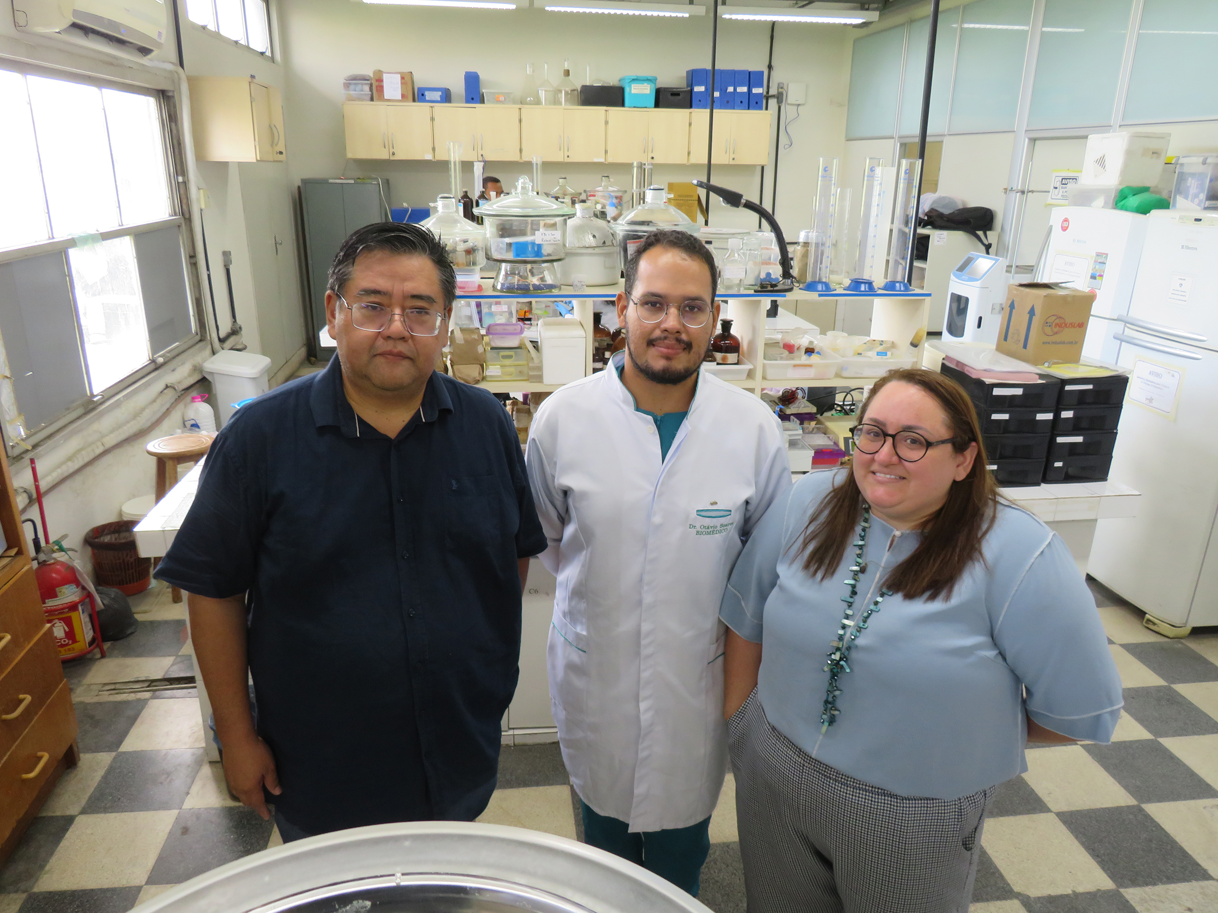 A Fronteira Biológica do NeuroBeep: A Metagenômica e o Eixo Intestino-Cérebro na Paralisia Cerebral